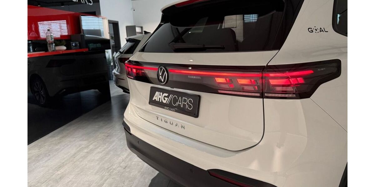 VW Tiguan 30.000 km 37.500 &euro; Burghaun 36151