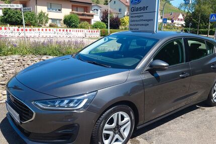 Ford Focus 40.892 km 14.990 &euro; Illingen - Schützingen 75428