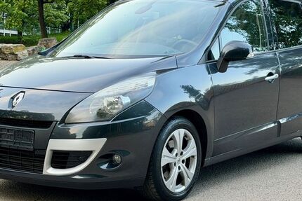 Renault Scenic 158.000 km 1.589 &euro; Stuttgart 70469