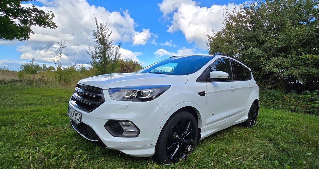Ford Kuga 118.725 km 14.950 &euro; Straßenhaus 56587