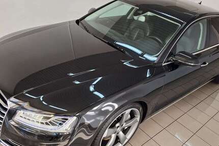 Audi A8 125.000 km 33.990 &euro; Chemnitz 09114