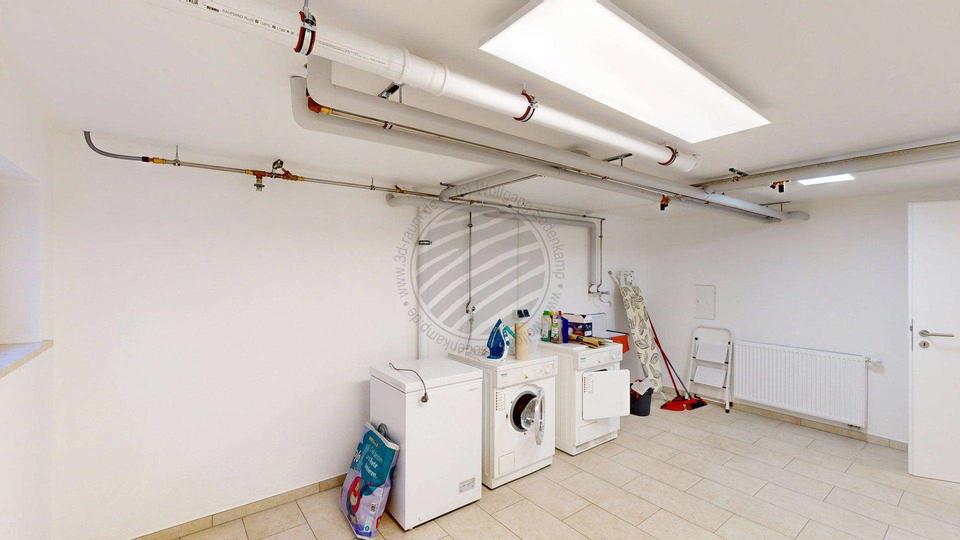 WOLFGANG SODENKAMP sonniges Einfamilienhaus in bester Lage TOP renoviert! 4.5 zimmer