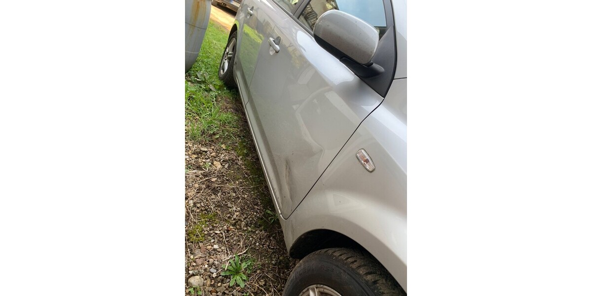 Kia Ceed 91.000 km 3.200 &euro; Wehr 79664