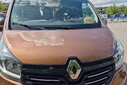 Renault Trafic 126.800 km 15.900 &euro; Flöha 09557