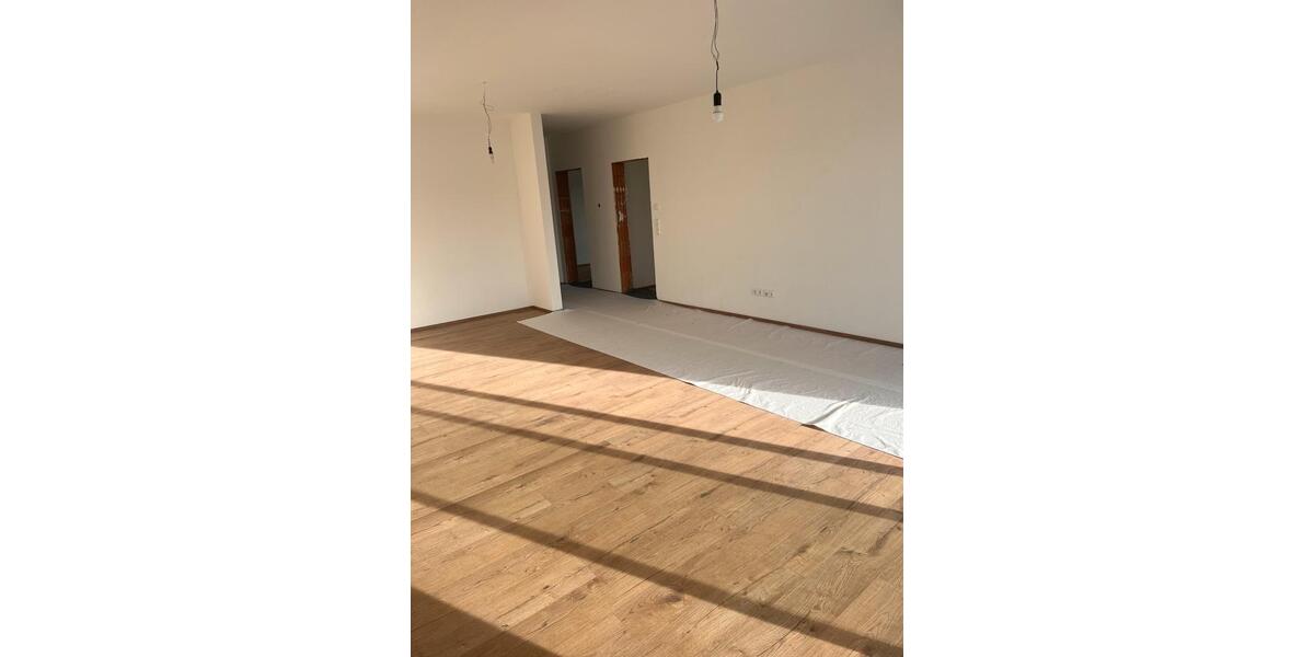 Attraktive 3-Zimmer-Wohnung in zentraler Lage von Hüttlingen 3 zimmer