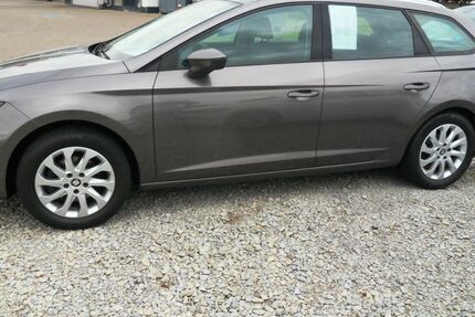 Seat Leon 116.800 km 8.990 &euro; Erwitte 59597