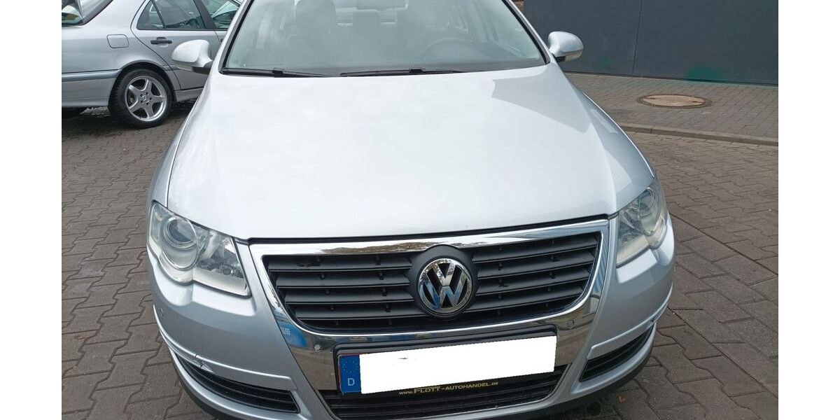 VW Passat 319.000 km 2.450 &euro; Berlin 13435