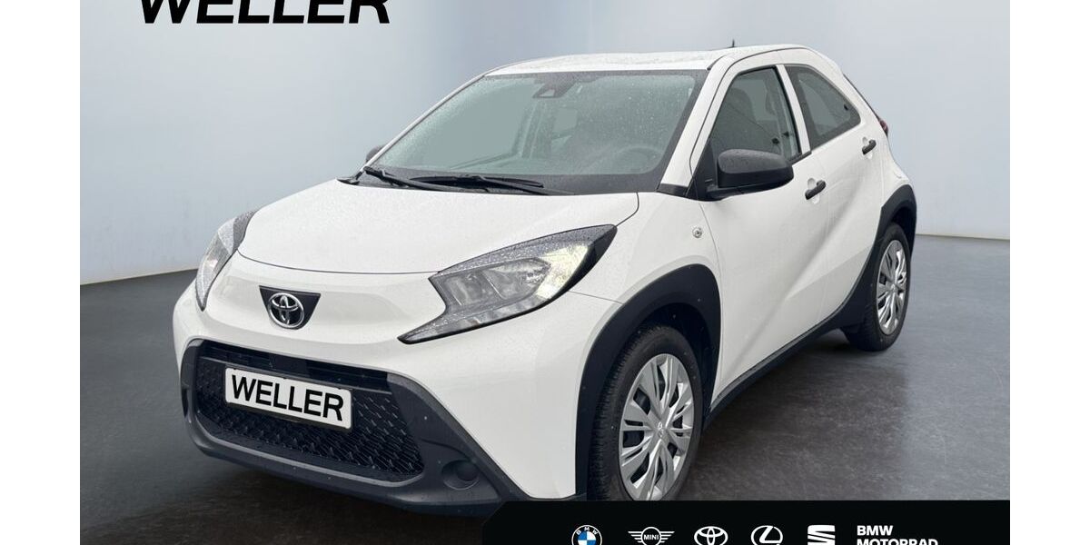 Toyota Aygo (X) 25.079 km 12.580 &euro; Hamm 59067