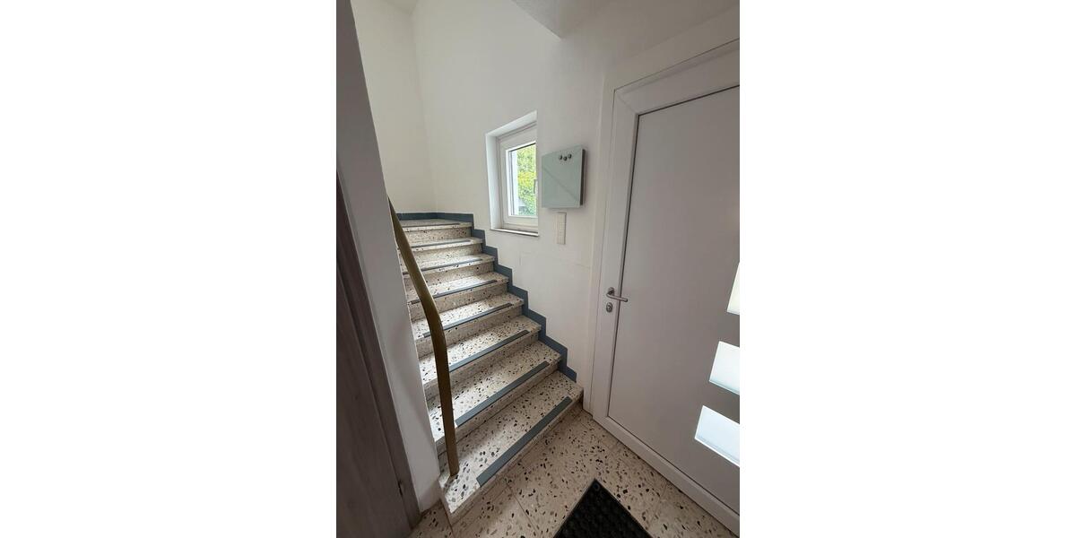Einfamilienhaus Bad Oeynhausen - 7 Zimmer, 180 m&sup2;, 419.000&euro; | Angebot:26891030