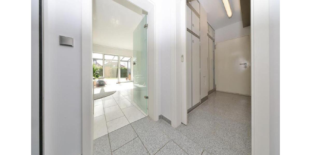 Doppelhaushälfte Wilhelmshaven Aldenburg - 4 Zimmer, 126 m&sup2;, 1.100&euro; | Angebot:25991102