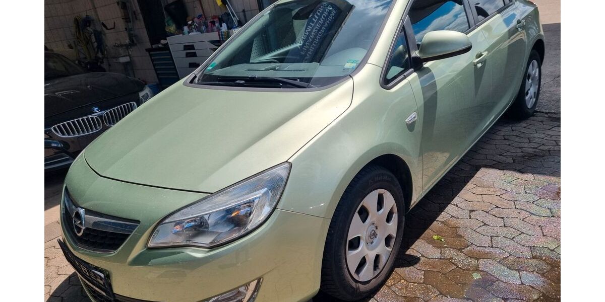 Opel Astra 192.000 km 1.250 &euro; Nürnberg 90453
