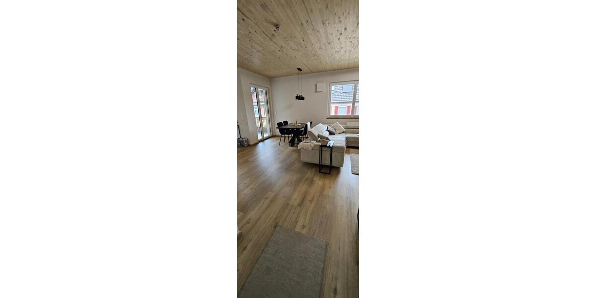 Etagenwohnung Müllheim - 3 Zimmer, 69 m&sup2;, 1.250&euro; | Angebot:26131502