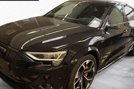 Audi e-tron 23.500 km 47.930 &euro; Feldkirchen/Westerham 83620