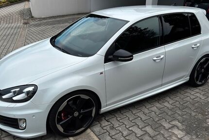 VW Golf 72.427 km 18.900 &euro; Cham 93413