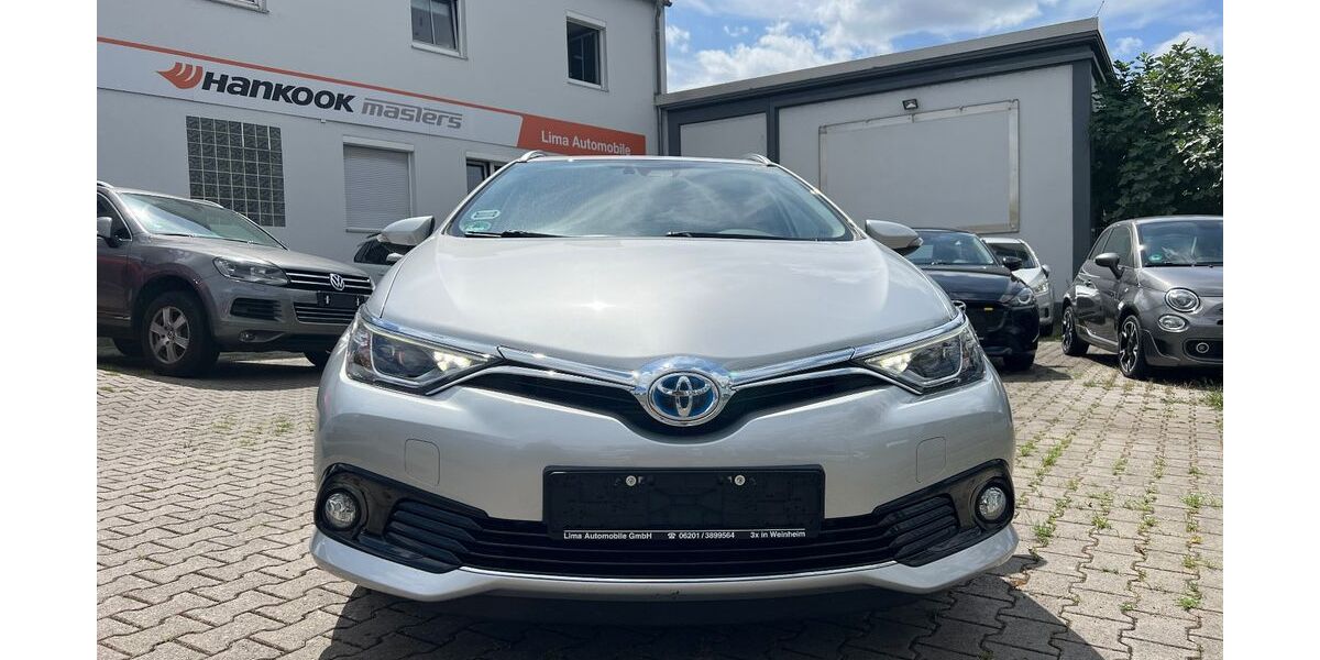 Toyota Auris 78.000 km 16.490 &euro; Weinheim 69469