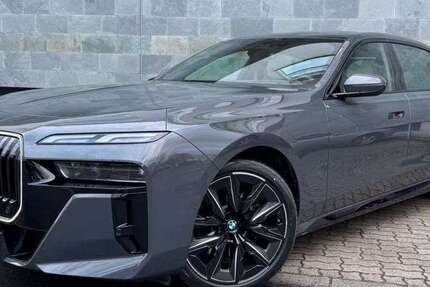 BMW 740 4.300 km 126.990 &euro; Kempten 87439