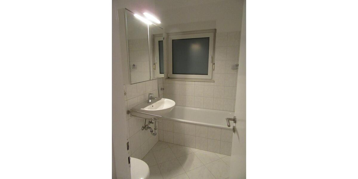 Vermiete in Top Lage 3-Zi-Wohn. in 65189 Wiesbaden, Kurparknähe 3 zimmer