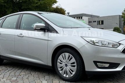Ford Focus 50.000 km 10.490 € Bremen 28329