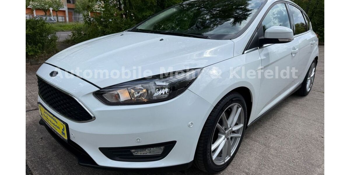 Ford Focus 104.000 km 8.999 &euro; Halle-Neustadt 06124