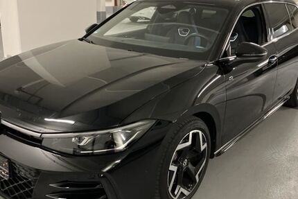 VW Passat 28.600 km 41.890 &euro; Braunschweig 38114
