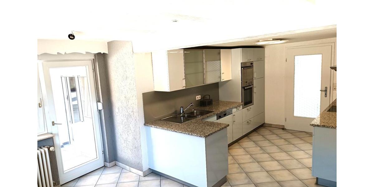 Terrassenwohnung Baden-Baden Lichtental - 3.5 Zimmer, 120 m&sup2;, 1.150&euro; | Angebot:26491782
