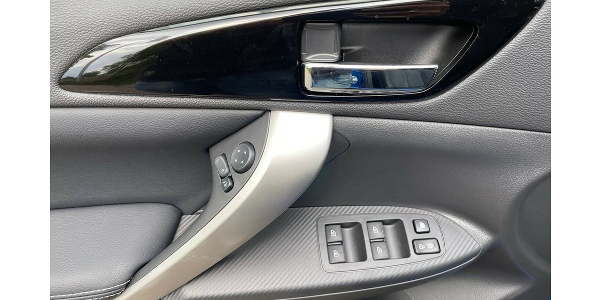 Mitsubishi Eclipse Cross PHEV PLUS mit SELECT-Paket VOR ORT 22.000 km 26.480 &euro; Donauwörth 86609