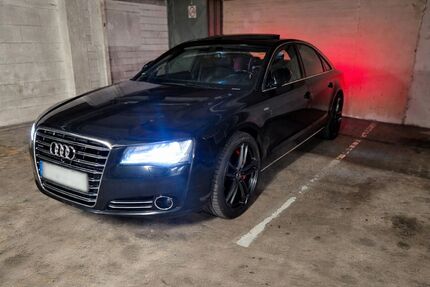 Audi A8 241.200 km 17.000 &euro; Michelstadt 64720