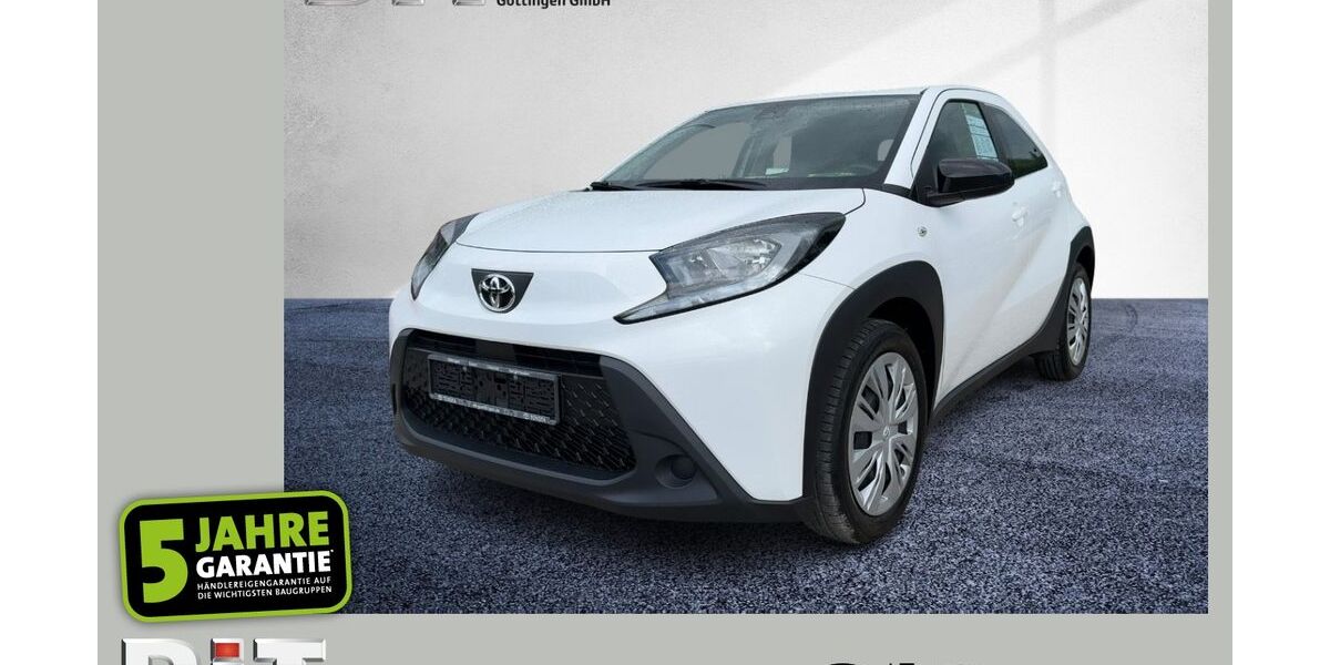 Toyota Aygo (X) 45.900 km 10.490 € Erfurt OT Gispersleben 99091