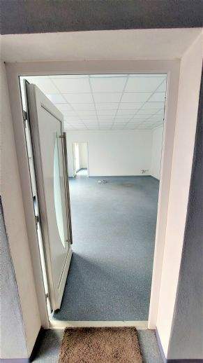 Gewerbeobjekt Nabburg Diendorf - 2 Zimmer, 74 m&sup2;, 600&euro; | Angebot:26410303