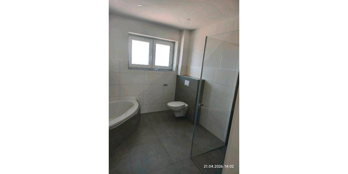 Doppelhaushälfte Weeze - 4 Zimmer, 138 m&sup2;, 1.575&euro; | Angebot:26268366