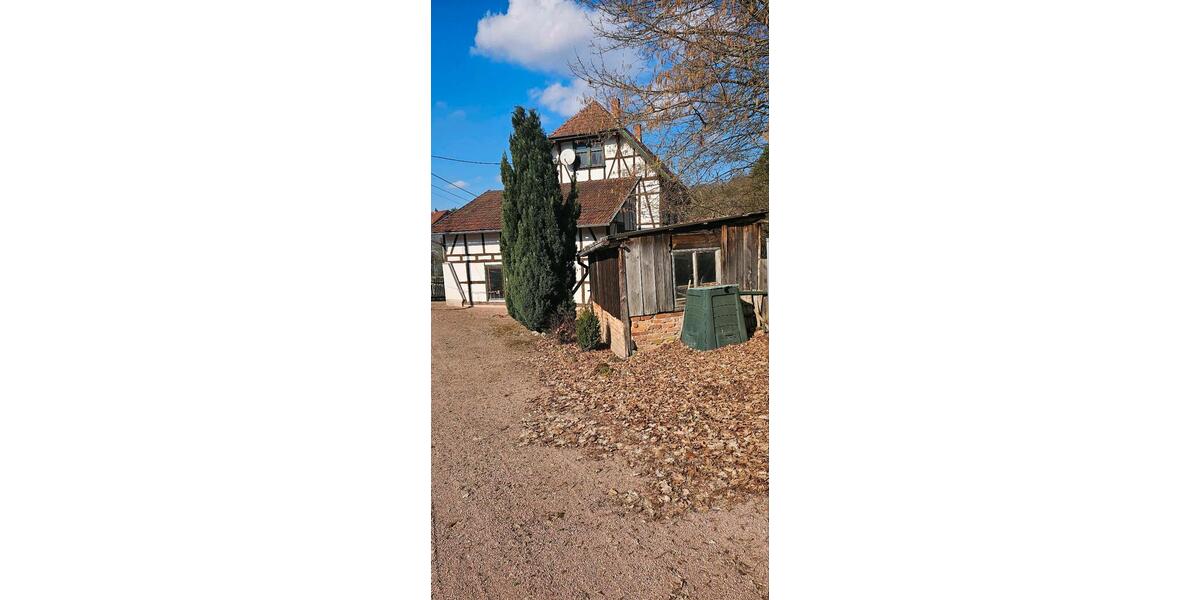 Mehrfamilienhaus, Wohnhaus Bad Liebenstein - 70.000&euro; | Angebot:25402603