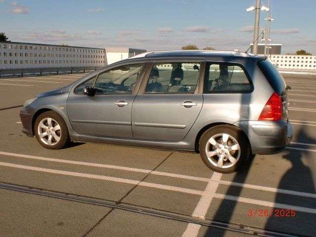 Peugeot 307 298.000 km 1.299 &euro; Berlin 13435