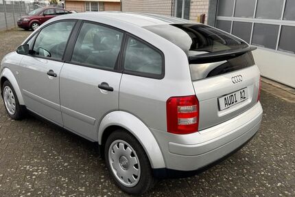 Audi A2 57.200 km 8.450 € Mechernich 53894
