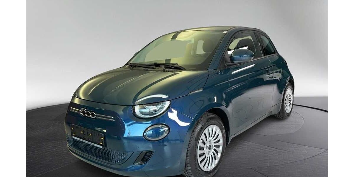 Fiat 500e 21.800 km 18.890 &euro; München 80339