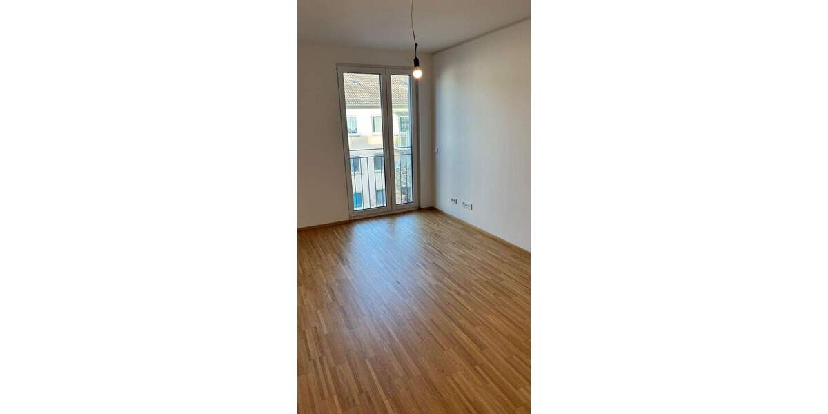 Etagenwohnung Offenbach am Main Hafen - 3 Zimmer, 100 m&sup2;, 1.890&euro; | Angebot:24269296