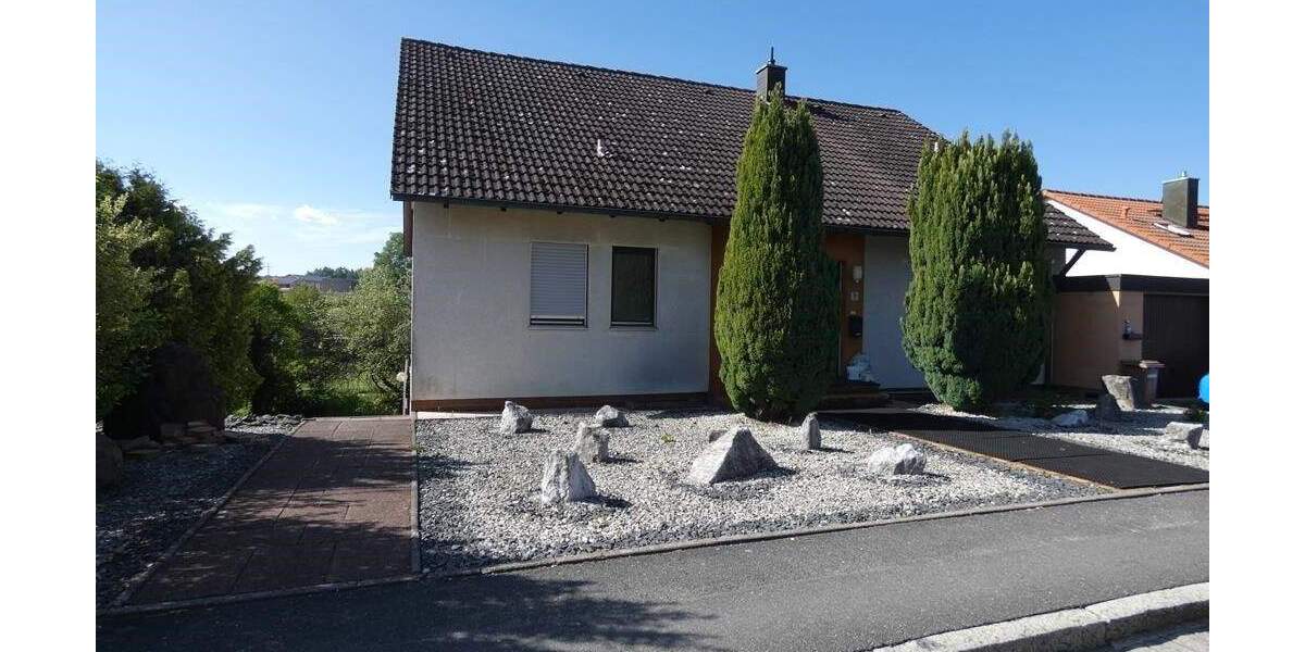 Einfamilienhaus Neuhaus - 5 Zimmer, 160 m&sup2;, 349.000&euro; | Angebot:25071475