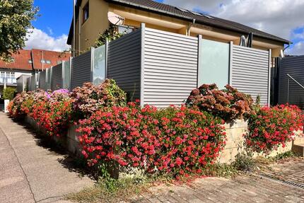 Familienfreundliches 5,5-Zimmer-Reihenendhaus mit schönem Garten