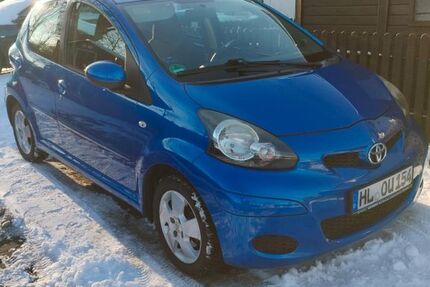 Toyota Aygo (X) 86.350 km 3.500 &euro; Lübeck 23556