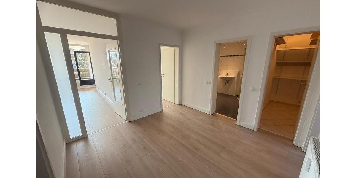 Etagenwohnung Oststeinbek - 3 Zimmer, 95 m&sup2;, 1.980&euro; | Angebot:26403151