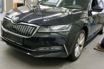 Skoda Superb 118.192 km 24.990 &euro; Braunschweig 38122