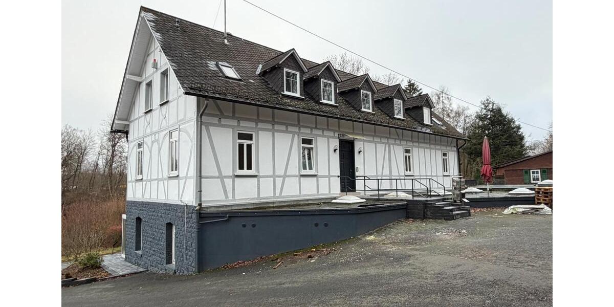 Mehrfamilienhaus, Wohnhaus Bad Marienberg (Westerwald) - 12 Zimmer, 607 m&sup2;, 1.200.000&euro; | Angebot:26182813