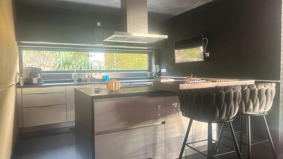 Bungalow Neunkirchen Heinitz - 2 Zimmer, 158 m&sup2;, 1.985&euro; | Angebot:26348649