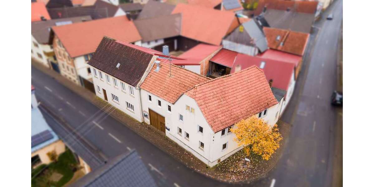 Haus zum Kaufen in Duttenbrunn 129.000 € 265 m² 10 zimmer