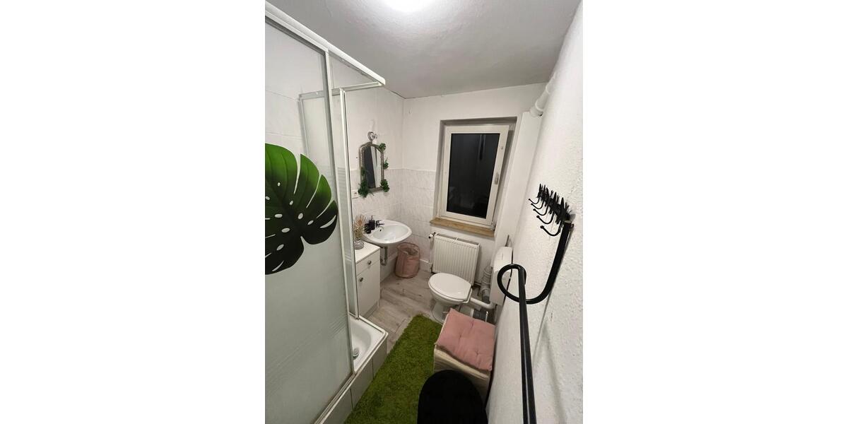 Etagenwohnung Eschwege - 2 Zimmer, 40 m&sup2;, 350&euro; | Angebot:26368514