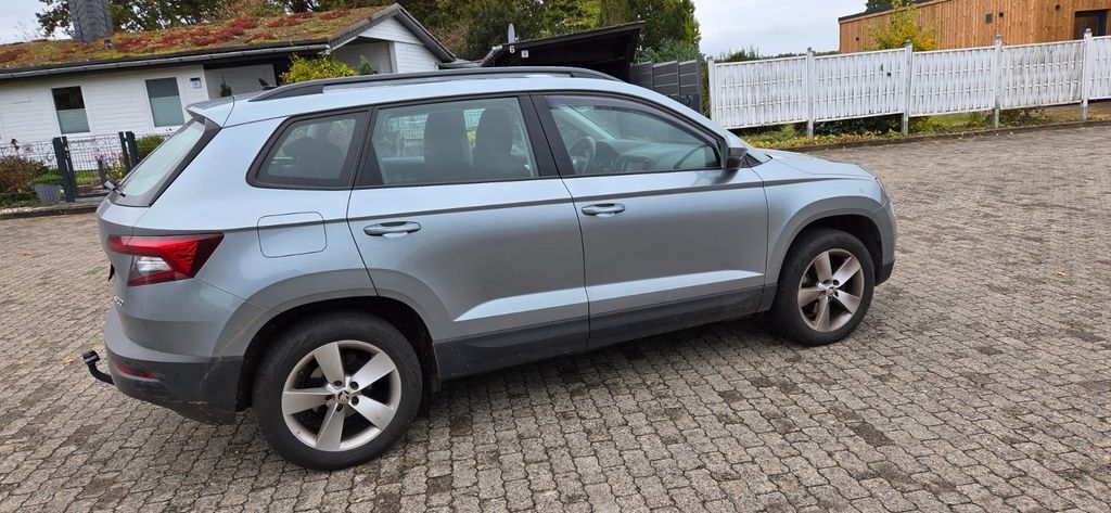 Skoda Karoq 94.000 km 16.990 € Wriedel 29565