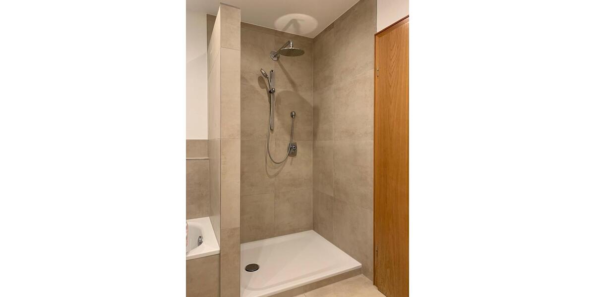 Grosszügiges Einfamilienhaus zur Miete ab 042026 9 zimmer