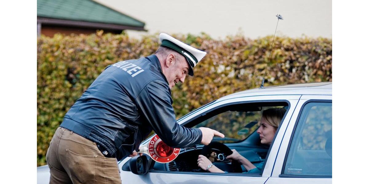 Doppelhaushälfte Solingen - 11 Zimmer, 234 m&sup2;, 1.777&euro; | Angebot:25998366