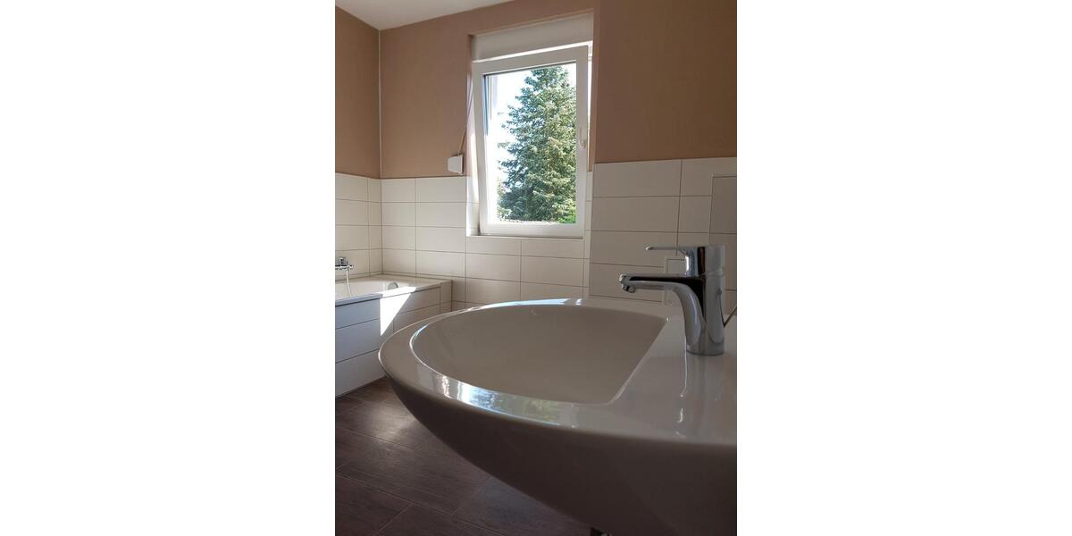 Dachgeschoßwohnung Malchow - 3 Zimmer, 116 m&sup2;, 950&euro; | Angebot:26598249