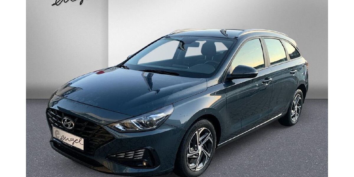 Hyundai i30 57.800 km 17.680 &euro; Wunsiedel 95632