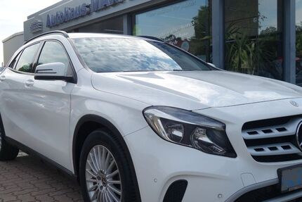 Mercedes-Benz GLA 200 193.000 km 14.999 &euro; Hamburg 22143